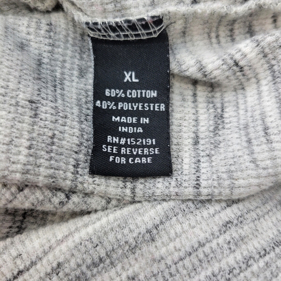 Knickerbocker Vintage Design Mens XL Shirt Henley FLAWED - Picture 6 of 9